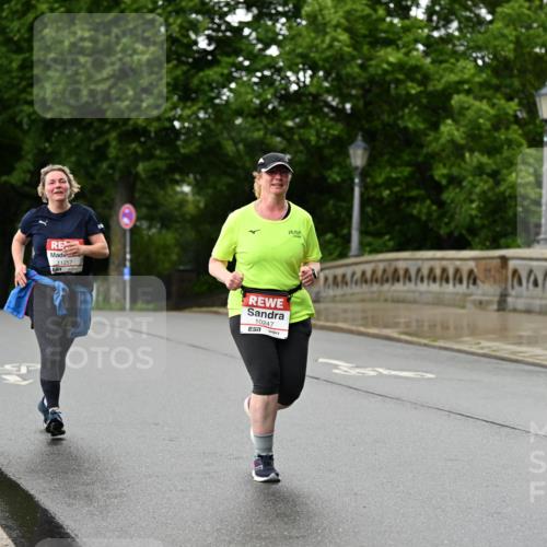 14.06.2026 - REWE Women's Run Dr. Thomas Lammeyer http://msf.ph/oto/9773715 14.06.2026 09:53:10 Laufen 11257, 10247, 105 meine-sportfotos.de