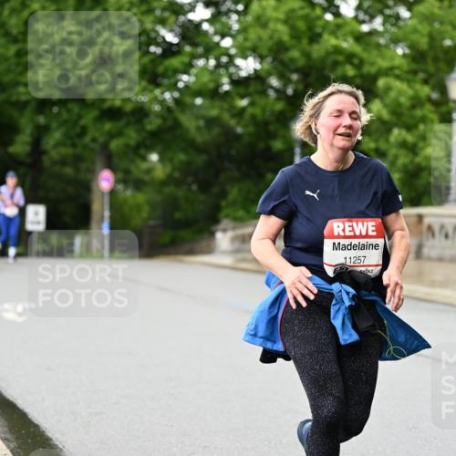 14.06.2026 - REWE Women's Run Dr. Thomas Lammeyer http://msf.ph/oto/9773734 14.06.2026 09:53:13 Laufen 11257 meine-sportfotos.de