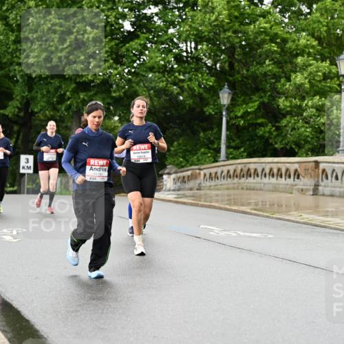 14.06.2026 - REWE Women's Run Dr. Thomas Lammeyer http://msf.ph/oto/9773748 14.06.2026 09:53:19 Laufen 3, 10130, 10818 meine-sportfotos.de