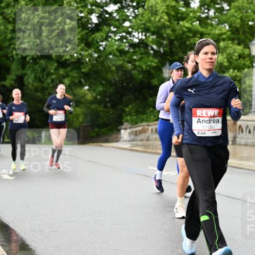 14.06.2026 - REWE Women's Run Dr. Thomas Lammeyer http://msf.ph/oto/9773764 14.06.2026 09:53:21 Laufen 10130, 57 meine-sportfotos.de