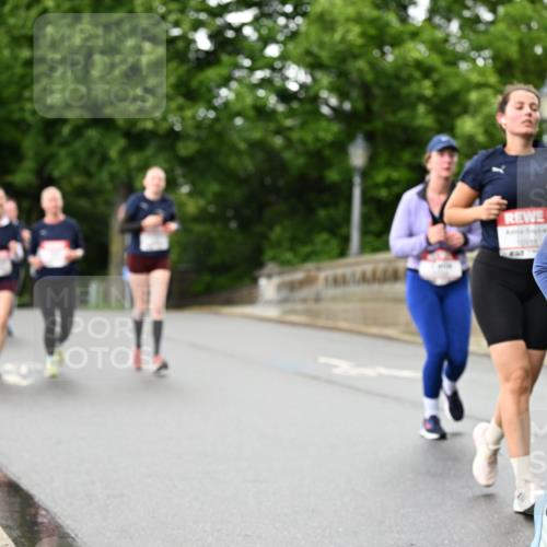 14.06.2026 - REWE Women's Run Dr. Thomas Lammeyer http://msf.ph/oto/9773769 14.06.2026 09:53:22 Laufen 10918, 10130, 7 meine-sportfotos.de