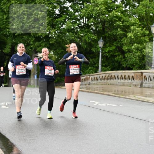 14.06.2026 - REWE Women's Run Dr. Thomas Lammeyer http://msf.ph/oto/9773784 14.06.2026 09:53:23 Laufen 10404, 10689, 10644 meine-sportfotos.de
