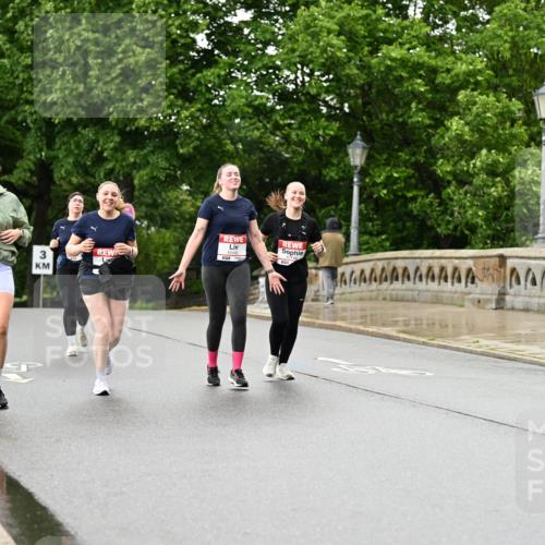 14.06.2026 - REWE Women's Run Dr. Thomas Lammeyer http://msf.ph/oto/9773858 14.06.2026 09:53:33 Laufen 10145, 3 meine-sportfotos.de