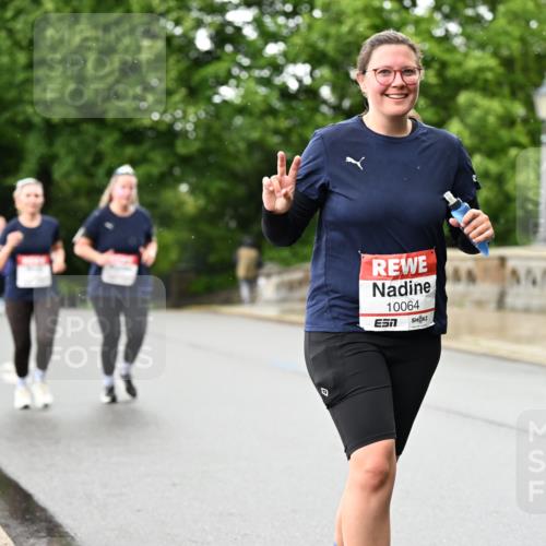 14.06.2026 - REWE Women's Run Dr. Thomas Lammeyer http://msf.ph/oto/9773896 14.06.2026 09:53:38 Laufen 10064 meine-sportfotos.de