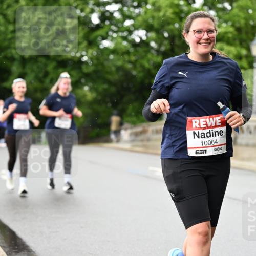 14.06.2026 - REWE Women's Run Dr. Thomas Lammeyer http://msf.ph/oto/9773898 14.06.2026 09:53:39 Laufen 10064, 7 meine-sportfotos.de