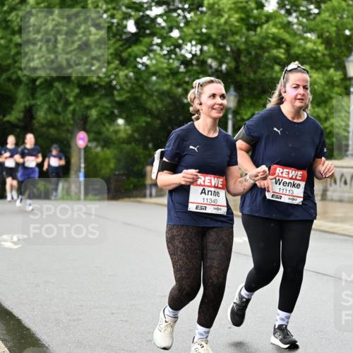 14.06.2026 - REWE Women's Run Dr. Thomas Lammeyer http://msf.ph/oto/9773915 14.06.2026 09:53:41 Laufen 11340, 7, 11113, 7 meine-sportfotos.de
