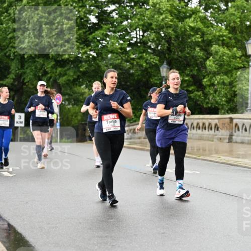 14.06.2026 - REWE Women's Run Dr. Thomas Lammeyer http://msf.ph/oto/9773943 14.06.2026 09:53:47 Laufen 3, 11445, 10696 meine-sportfotos.de