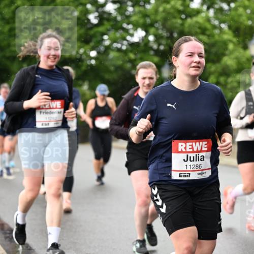 14.06.2026 - REWE Women's Run Dr. Thomas Lammeyer http://msf.ph/oto/9773993 14.06.2026 09:53:53 Laufen 11282, 11286 meine-sportfotos.de
