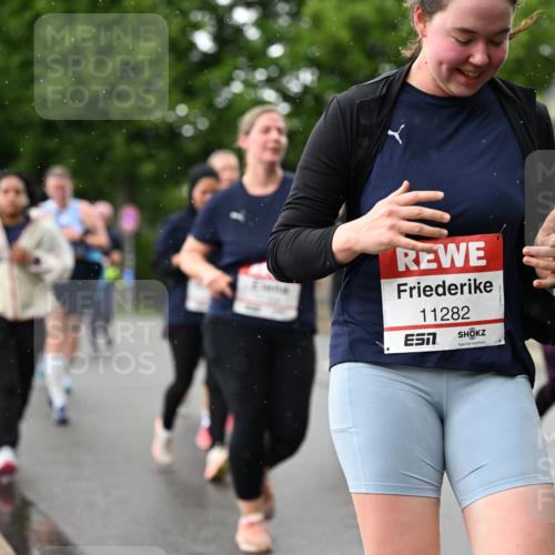 14.06.2026 - REWE Women's Run Dr. Thomas Lammeyer http://msf.ph/oto/9774004 14.06.2026 09:53:54 Laufen 11282 meine-sportfotos.de
