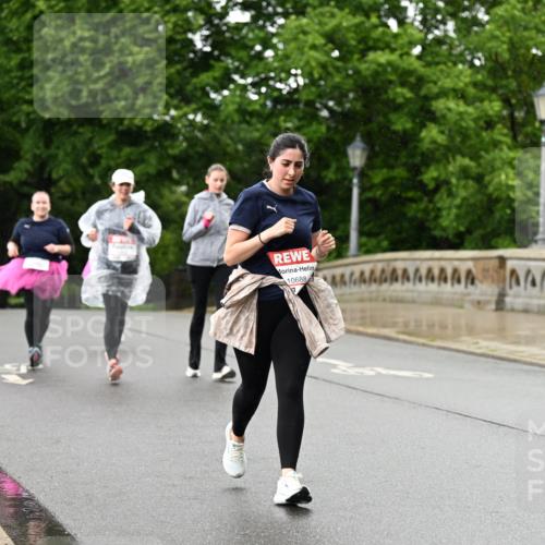 14.06.2026 - REWE Women's Run Dr. Thomas Lammeyer http://msf.ph/oto/9774047 14.06.2026 09:54:00 Laufen 10688 meine-sportfotos.de
