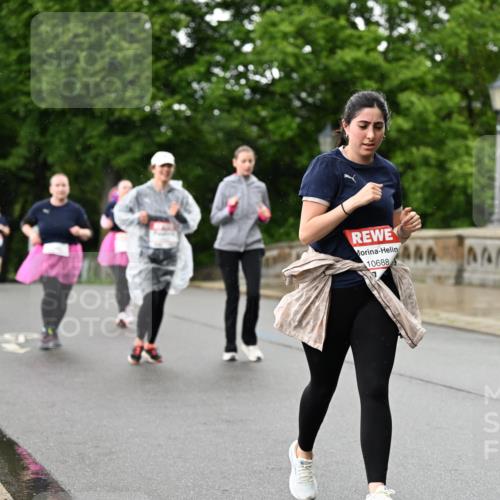 14.06.2026 - REWE Women's Run Dr. Thomas Lammeyer http://msf.ph/oto/9774053 14.06.2026 09:54:01 Laufen 10688, 42, 7234, 7 meine-sportfotos.de