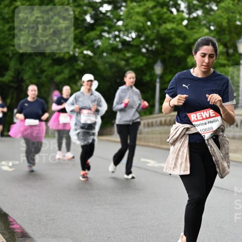 14.06.2026 - REWE Women's Run Dr. Thomas Lammeyer http://msf.ph/oto/9774056 14.06.2026 09:54:01 Laufen 10688 meine-sportfotos.de