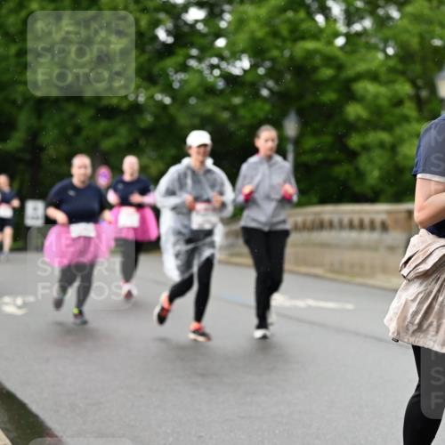 14.06.2026 - REWE Women's Run Dr. Thomas Lammeyer http://msf.ph/oto/9774061 14.06.2026 09:54:02 Laufen 10688, 7 meine-sportfotos.de