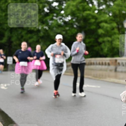 14.06.2026 - REWE Women's Run Dr. Thomas Lammeyer http://msf.ph/oto/9774062 14.06.2026 09:54:02 Laufen 1 meine-sportfotos.de