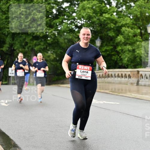 14.06.2026 - REWE Women's Run Dr. Thomas Lammeyer http://msf.ph/oto/9774097 14.06.2026 09:54:07 Laufen 10587, 57 meine-sportfotos.de