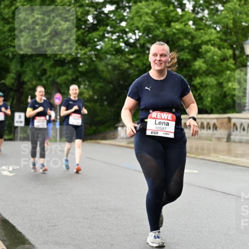 14.06.2026 - REWE Women's Run Dr. Thomas Lammeyer http://msf.ph/oto/9774101 14.06.2026 09:54:07 Laufen 4, 10587, 7 meine-sportfotos.de