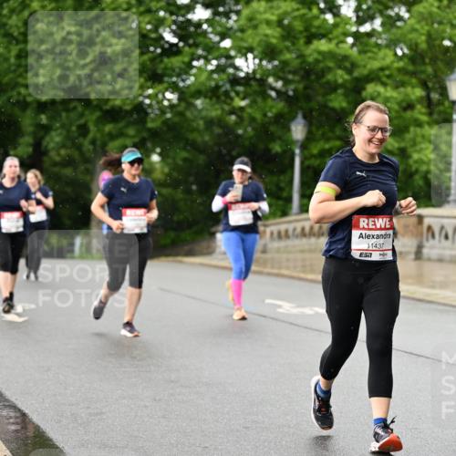14.06.2026 - REWE Women's Run Dr. Thomas Lammeyer http://msf.ph/oto/9774132 14.06.2026 09:54:11 Laufen 11437, 222, 10695 meine-sportfotos.de