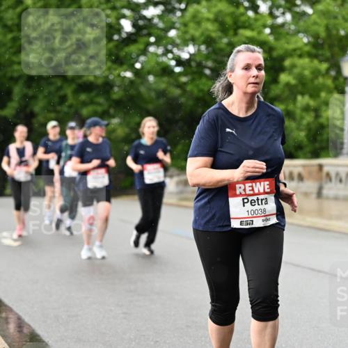 14.06.2026 - REWE Women's Run Dr. Thomas Lammeyer http://msf.ph/oto/9774168 14.06.2026 09:54:15 Laufen 10038 meine-sportfotos.de