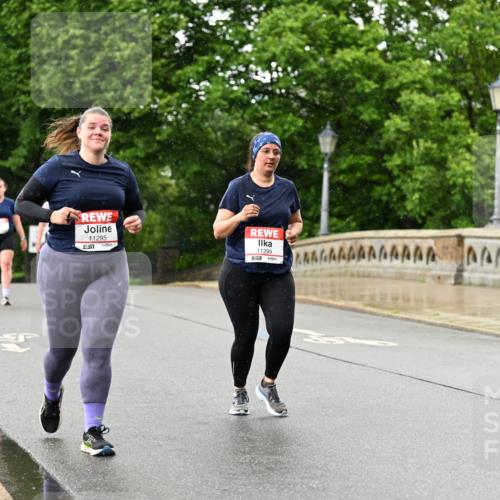 14.06.2026 - REWE Women's Run Dr. Thomas Lammeyer http://msf.ph/oto/9774200 14.06.2026 09:54:22 Laufen 11295, 11299 meine-sportfotos.de