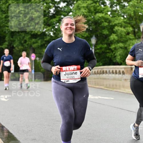 14.06.2026 - REWE Women's Run Dr. Thomas Lammeyer http://msf.ph/oto/9774211 14.06.2026 09:54:23 Laufen 11295, 37, 11299 meine-sportfotos.de