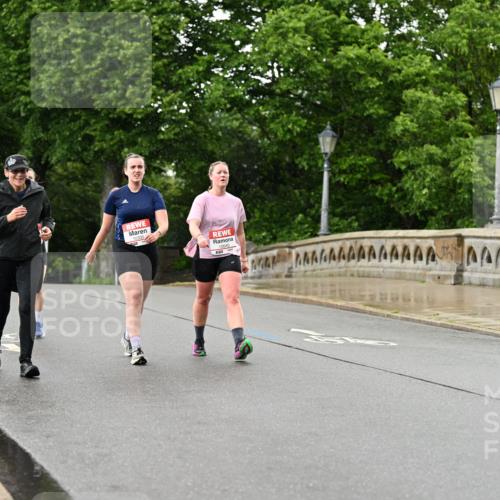14.06.2026 - REWE Women's Run Dr. Thomas Lammeyer http://msf.ph/oto/9774221 14.06.2026 09:54:27 Laufen 10330, 10040 meine-sportfotos.de