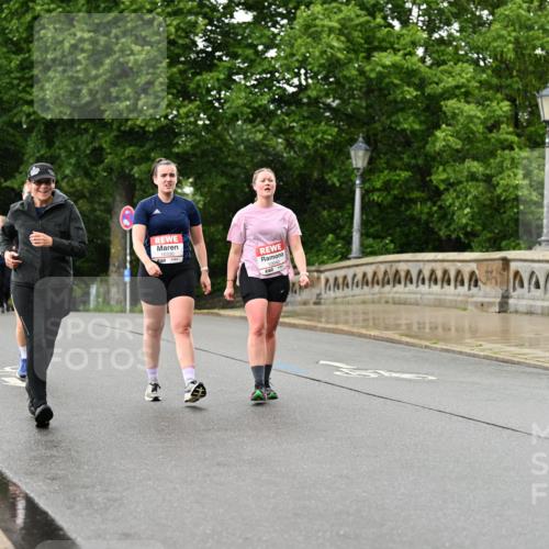 14.06.2026 - REWE Women's Run Dr. Thomas Lammeyer http://msf.ph/oto/9774226 14.06.2026 09:54:27 Laufen 10040 meine-sportfotos.de