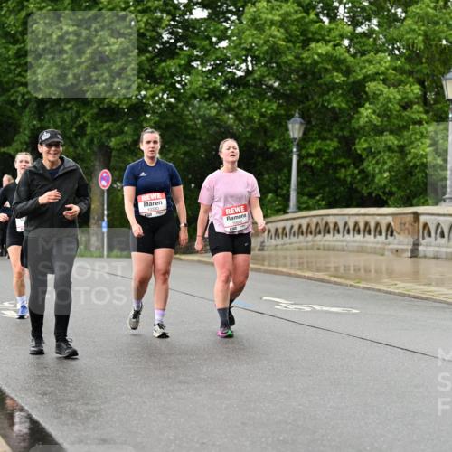 14.06.2026 - REWE Women's Run Dr. Thomas Lammeyer http://msf.ph/oto/9774229 14.06.2026 09:54:27 Laufen 10330, 10040 meine-sportfotos.de