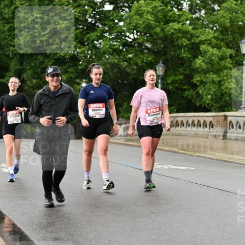 14.06.2026 - REWE Women's Run Dr. Thomas Lammeyer http://msf.ph/oto/9774234 14.06.2026 09:54:28 Laufen 5, 10330, 10040 meine-sportfotos.de