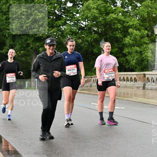 14.06.2026 - REWE Women's Run Dr. Thomas Lammeyer http://msf.ph/oto/9774237 14.06.2026 09:54:28 Laufen 10366, 10330, 10040, 517 meine-sportfotos.de