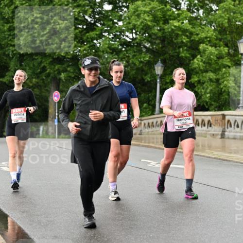 14.06.2026 - REWE Women's Run Dr. Thomas Lammeyer http://msf.ph/oto/9774240 14.06.2026 09:54:29 Laufen 10366, 10040, 57 meine-sportfotos.de