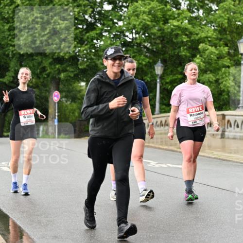14.06.2026 - REWE Women's Run Dr. Thomas Lammeyer http://msf.ph/oto/9774244 14.06.2026 09:54:29 Laufen 10366, 657, 10040 meine-sportfotos.de