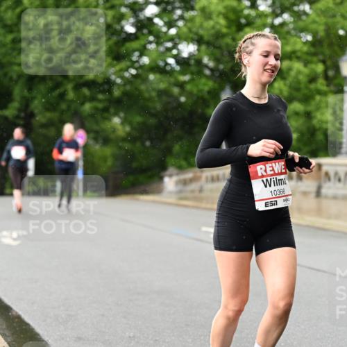 14.06.2026 - REWE Women's Run Dr. Thomas Lammeyer http://msf.ph/oto/9774261 14.06.2026 09:54:31 Laufen 10366, 1035, 57 meine-sportfotos.de