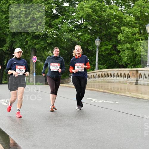 14.06.2026 - REWE Women's Run Dr. Thomas Lammeyer http://msf.ph/oto/9774291 14.06.2026 09:54:35 Laufen 10909, 557, 11125, 10502 meine-sportfotos.de