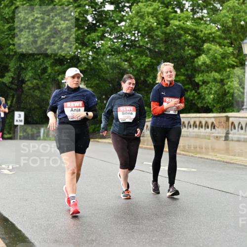 14.06.2026 - REWE Women's Run Dr. Thomas Lammeyer http://msf.ph/oto/9774300 14.06.2026 09:54:36 Laufen 57, 11125, 0502 meine-sportfotos.de