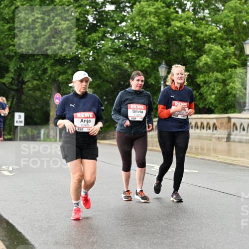 14.06.2026 - REWE Women's Run Dr. Thomas Lammeyer http://msf.ph/oto/9774301 14.06.2026 09:54:36 Laufen 3, 10909, 7, 11125, 57, 10502 meine-sportfotos.de
