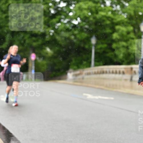 14.06.2026 - REWE Women's Run Dr. Thomas Lammeyer http://msf.ph/oto/9774316 14.06.2026 09:54:38 Laufen  meine-sportfotos.de