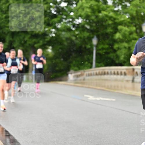 14.06.2026 - REWE Women's Run Dr. Thomas Lammeyer http://msf.ph/oto/9774348 14.06.2026 09:54:42 Laufen 11106, 7 meine-sportfotos.de