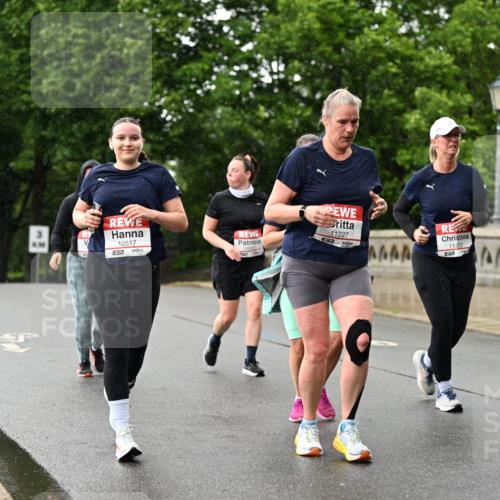 14.06.2026 - REWE Women's Run Dr. Thomas Lammeyer http://msf.ph/oto/9774406 14.06.2026 09:54:50 Laufen 10517, 11227, 11222, 7 meine-sportfotos.de