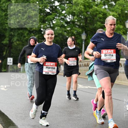 14.06.2026 - REWE Women's Run Dr. Thomas Lammeyer http://msf.ph/oto/9774412 14.06.2026 09:54:50 Laufen 10517, 11227, 11222, 7 meine-sportfotos.de