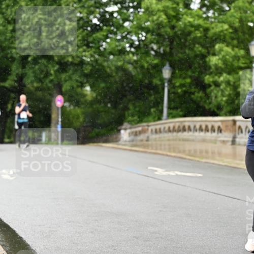 14.06.2026 - REWE Women's Run Dr. Thomas Lammeyer http://msf.ph/oto/9774469 14.06.2026 09:55:02 Laufen 10537, 7 meine-sportfotos.de