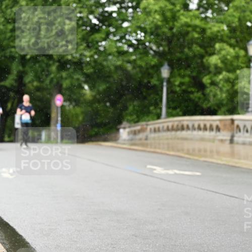 14.06.2026 - REWE Women's Run Dr. Thomas Lammeyer http://msf.ph/oto/9774473 14.06.2026 09:55:02 Laufen 1053, 7 meine-sportfotos.de