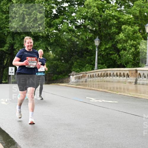 14.06.2026 - REWE Women's Run Dr. Thomas Lammeyer http://msf.ph/oto/9774480 14.06.2026 09:55:07 Laufen 10612 meine-sportfotos.de