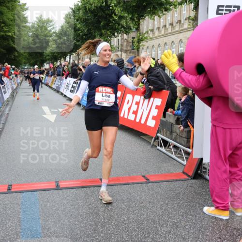 14.06.2026 - REWE Women's Run Strokosch-Dieckow http://msf.ph/oto/9774508 14.06.2026 09:56:00 Ziel 10116, 10285, 10546, 10745, 10796, 10874, 10882, 11409 meine-sportfotos.de