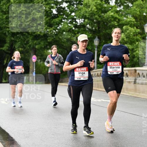14.06.2026 - REWE Women's Run Dr. Thomas Lammeyer http://msf.ph/oto/9774534 14.06.2026 09:55:20 Laufen 10961, 7, 10962, 7 meine-sportfotos.de