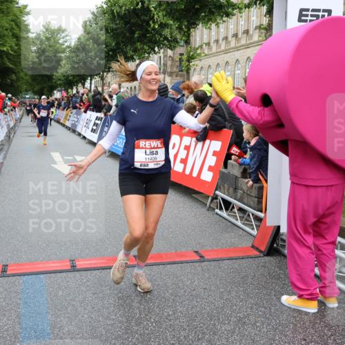 14.06.2026 - REWE Women's Run Strokosch-Dieckow http://msf.ph/oto/9774542 14.06.2026 09:56:00 Ziel 10116, 10285, 10546, 10745, 10796, 10874, 10882, 11409 meine-sportfotos.de