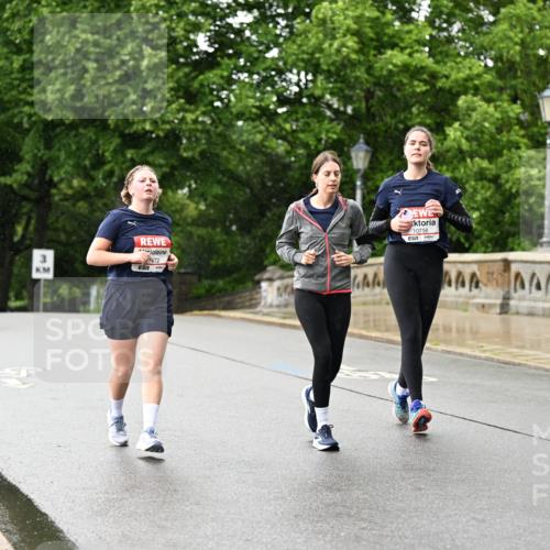 14.06.2026 - REWE Women's Run Dr. Thomas Lammeyer http://msf.ph/oto/9774546 14.06.2026 09:55:21 Laufen 1972, 10758 meine-sportfotos.de