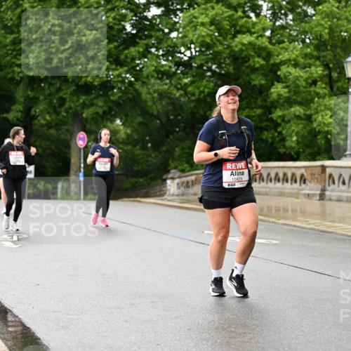 14.06.2026 - REWE Women's Run Dr. Thomas Lammeyer http://msf.ph/oto/9774621 14.06.2026 09:55:32 Laufen 10829, 51 meine-sportfotos.de