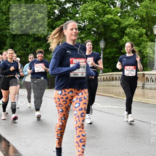 14.06.2026 - REWE Women's Run Dr. Thomas Lammeyer http://msf.ph/oto/9774671 14.06.2026 09:55:42 Laufen 10877, 97, 57, 10807 meine-sportfotos.de