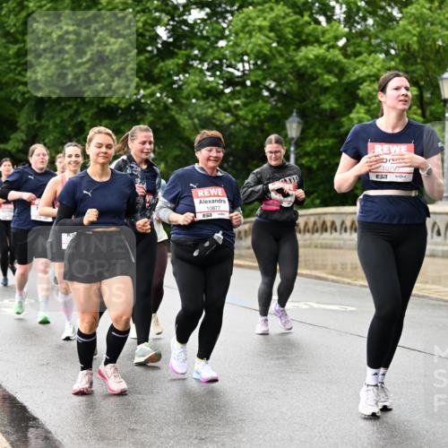 14.06.2026 - REWE Women's Run Dr. Thomas Lammeyer http://msf.ph/oto/9774681 14.06.2026 09:55:43 Laufen 10877, 10797, 7 meine-sportfotos.de