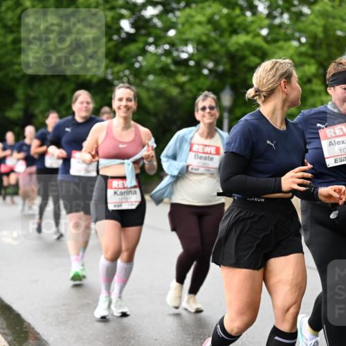14.06.2026 - REWE Women's Run Dr. Thomas Lammeyer http://msf.ph/oto/9774697 14.06.2026 09:55:45 Laufen 10877, 7 meine-sportfotos.de
